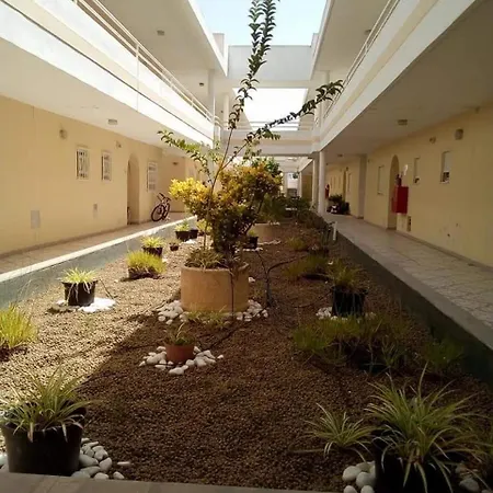 דירה House With 2 Bedrooms In Portimao, With Pool Access And Enclosed Garden - 2 K... *